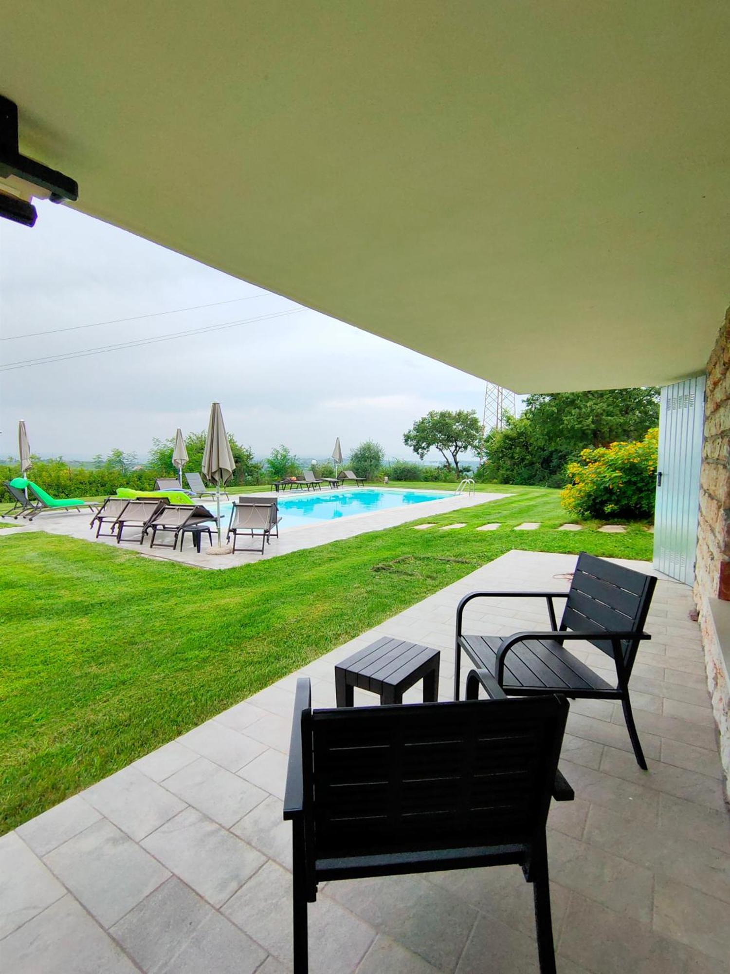 Apartmán Poggio Di Pastrengo Exteriér fotografie
